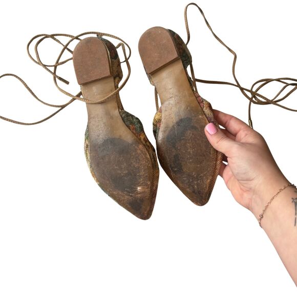 Steve Madden Floral Lace-Up Walkie Flats | Vintage Tapestry Ballet Shoes - Picture 5 of 12
